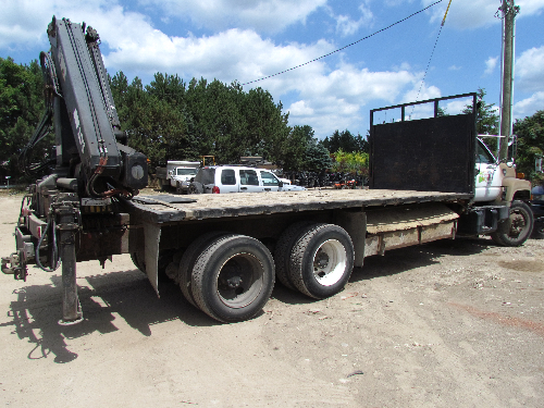 bagged-soil-plants-trees-and-trucks-007